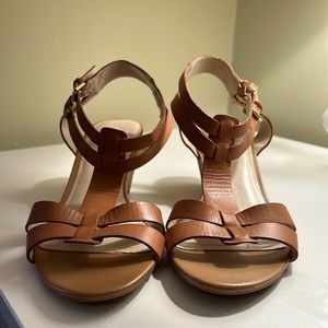 Franco Sarto Dare Tan Leather Ankle Strap Mid WedgeSandals Women's size 10M